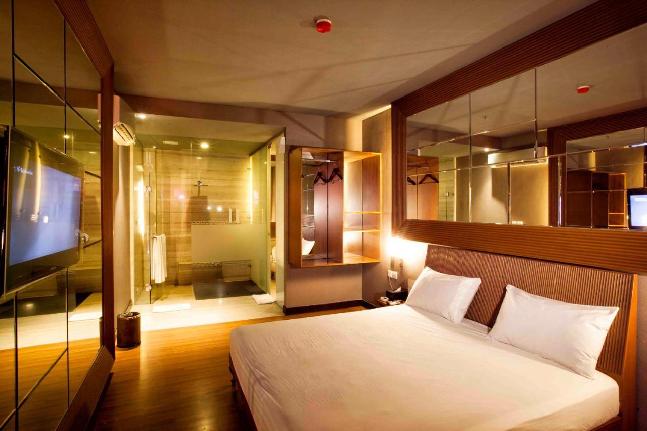 108 Hotel By Him Jakarta Exterior foto